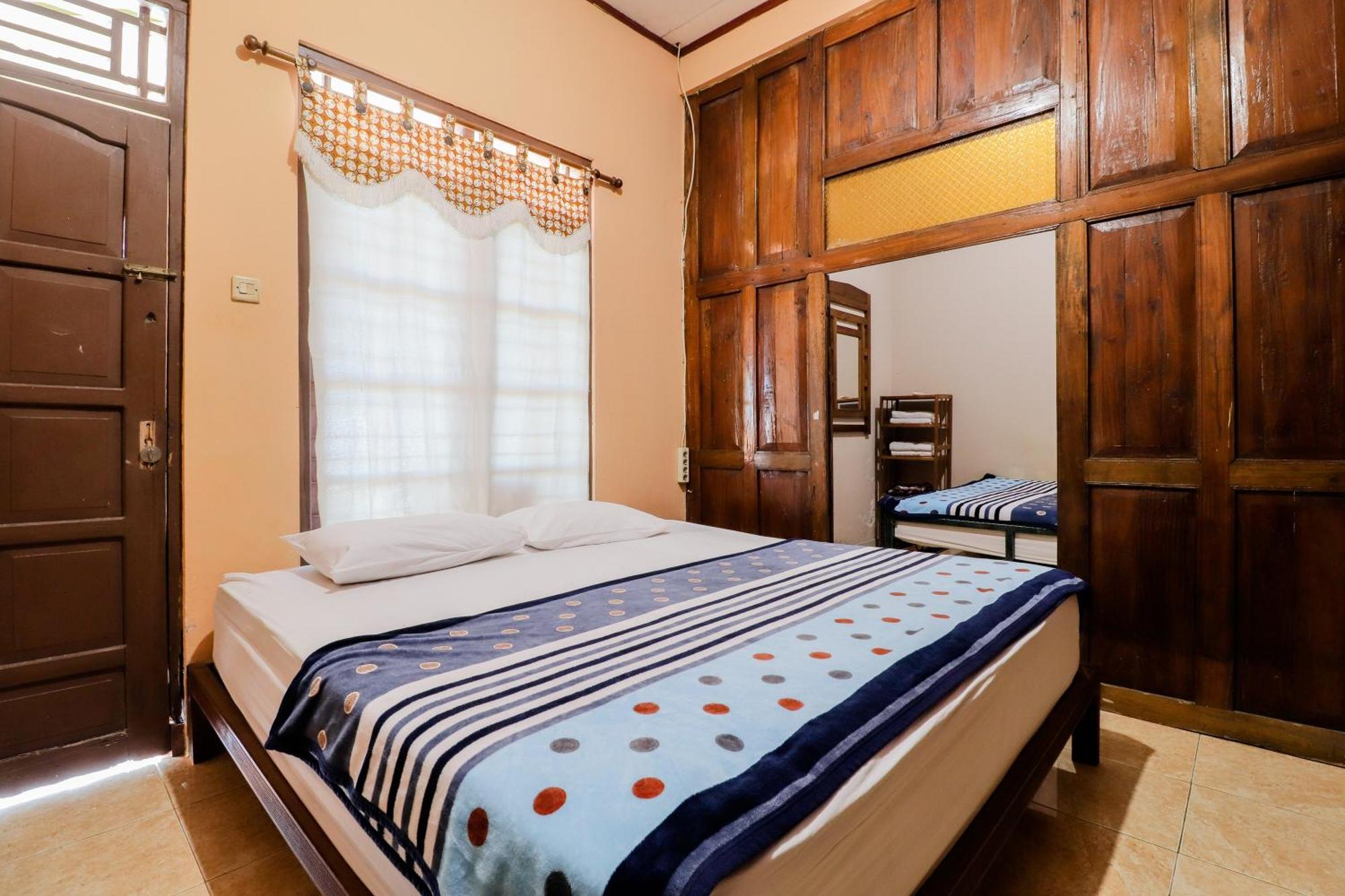 Apartament Nurudin House Magelang Zewnętrze zdjęcie