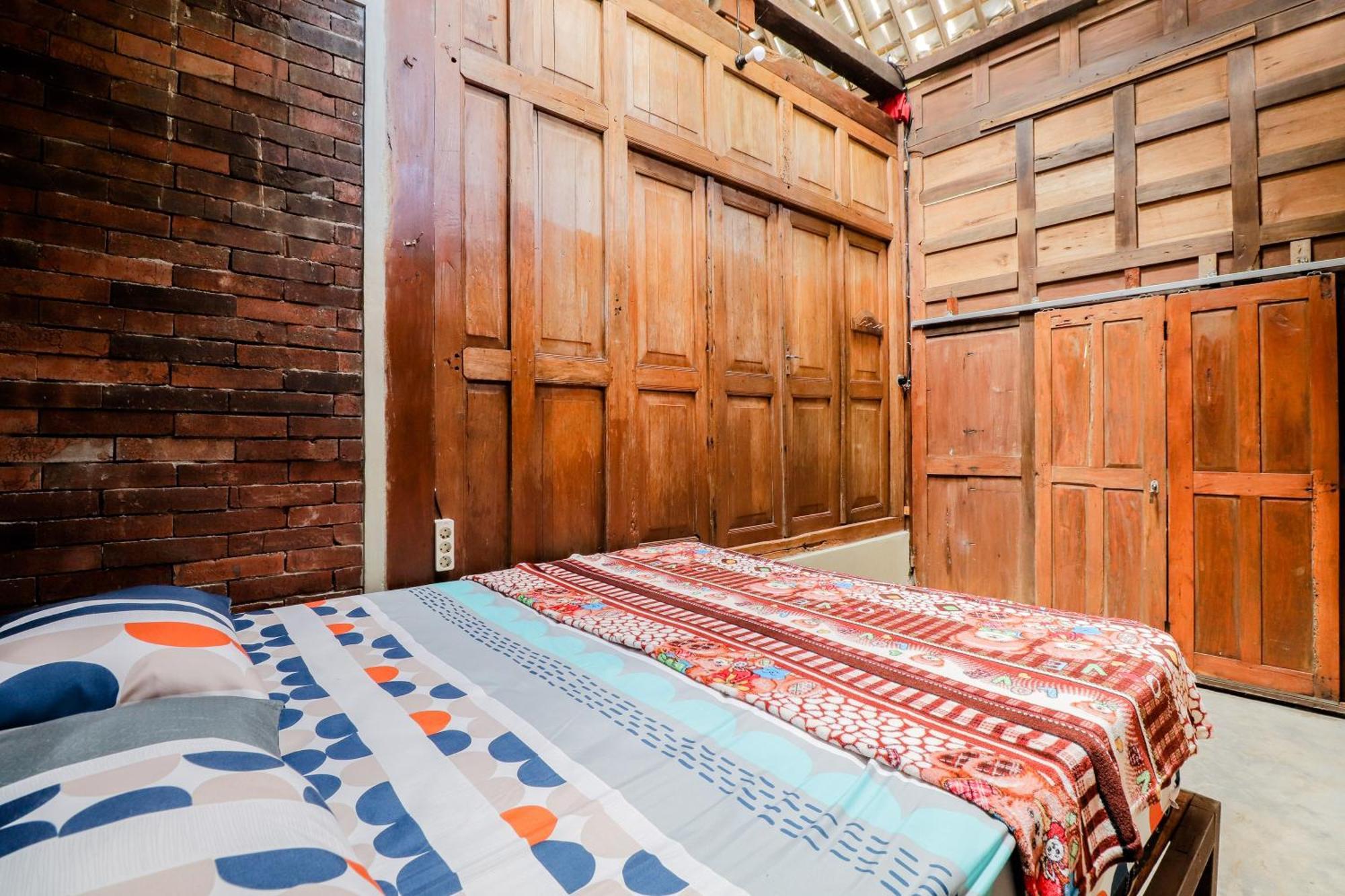 Apartament Nurudin House Magelang Zewnętrze zdjęcie