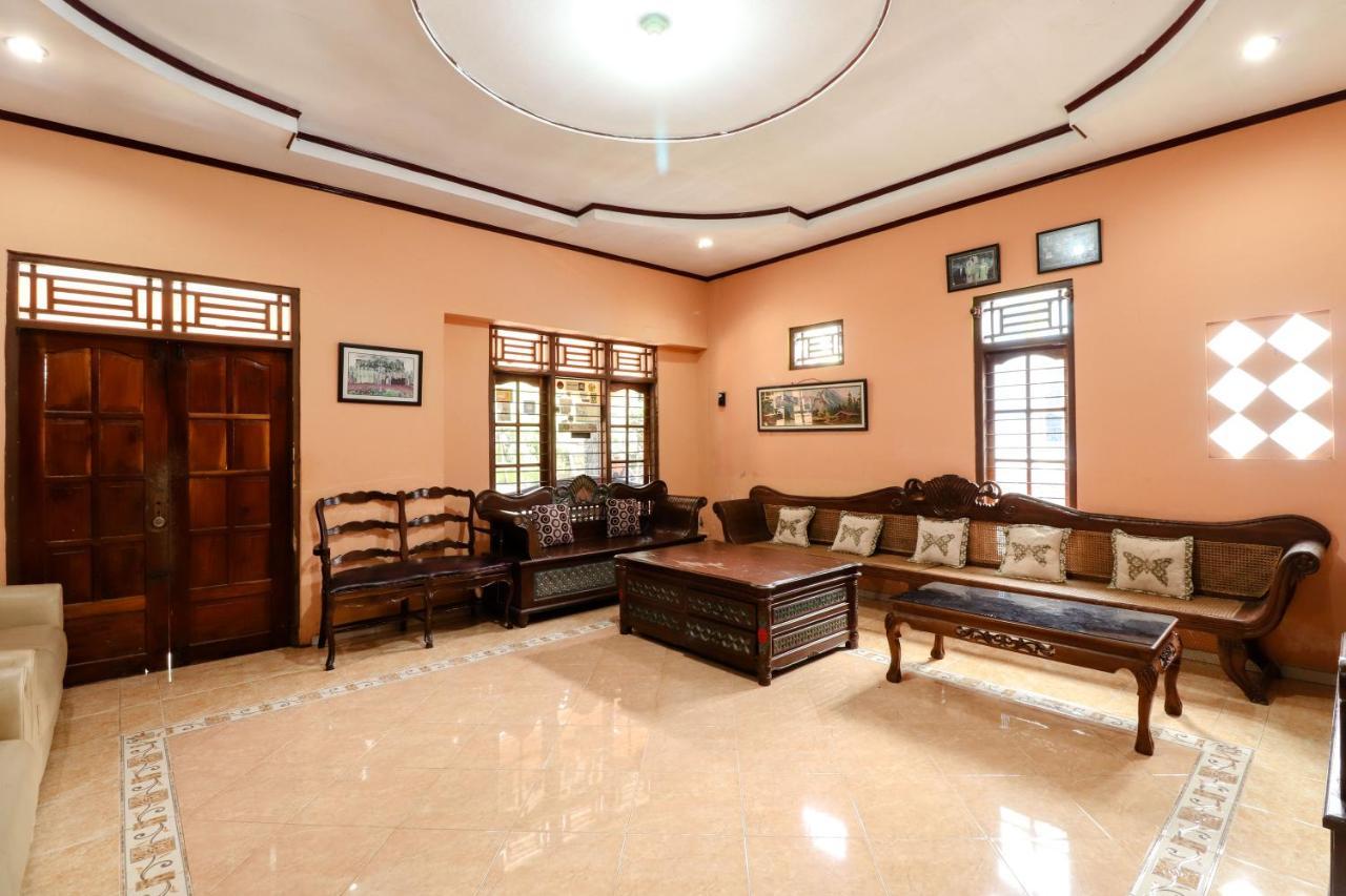 Apartament Nurudin House Magelang Zewnętrze zdjęcie