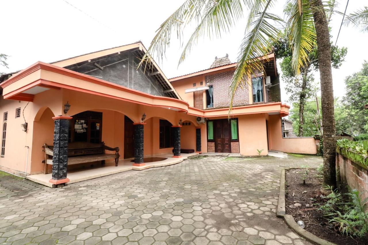 Apartament Nurudin House Magelang Zewnętrze zdjęcie